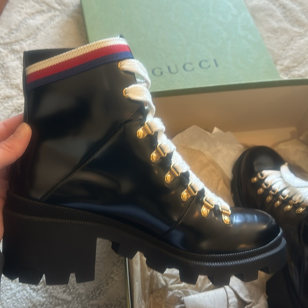 Gucci Sylvie NWT Size 42 Women's Black Leather Ankle Boots - Picture 5 of 7